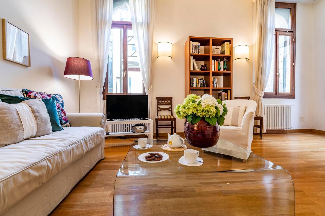 Ca Jole San Marco Apartment M02704210223 Venedig Eksteriør billede